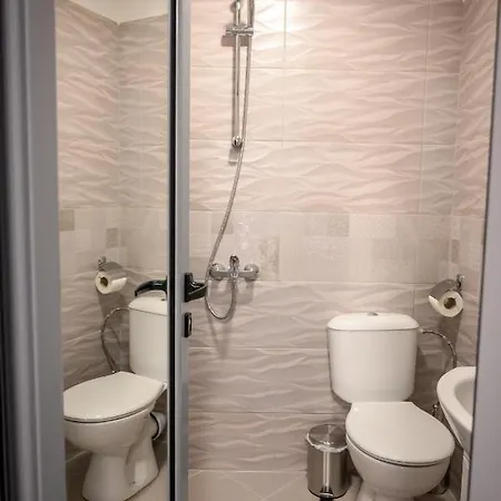 здраве 公寓 *