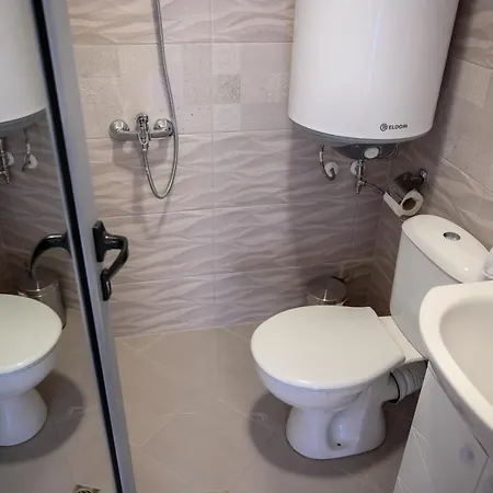 公寓 здраве *